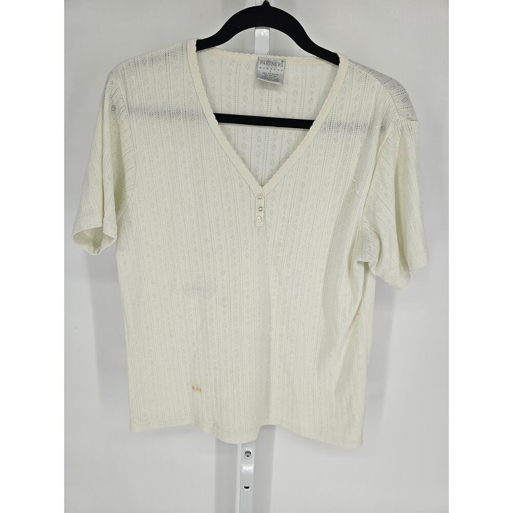 Partners Mervyns Women's White V-neck Short Sleeve Blended Fiber Tee Top Size M